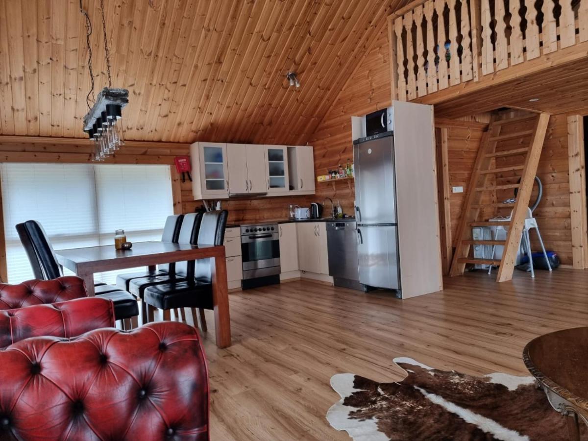 Golden Circle Cabin, Hot Tub Villa Geysir Ngoại thất bức ảnh