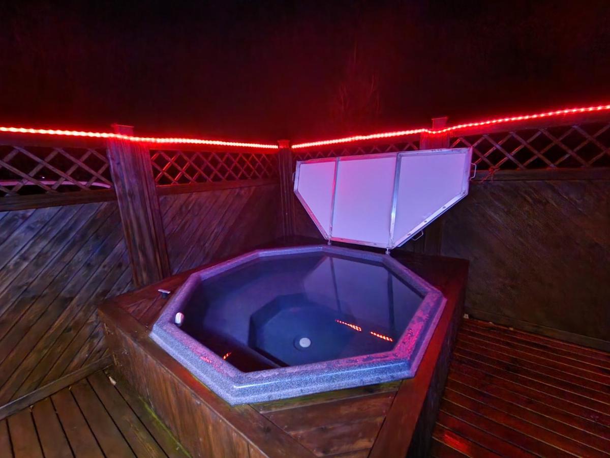 Golden Circle Cabin, Hot Tub Villa Geysir Ngoại thất bức ảnh